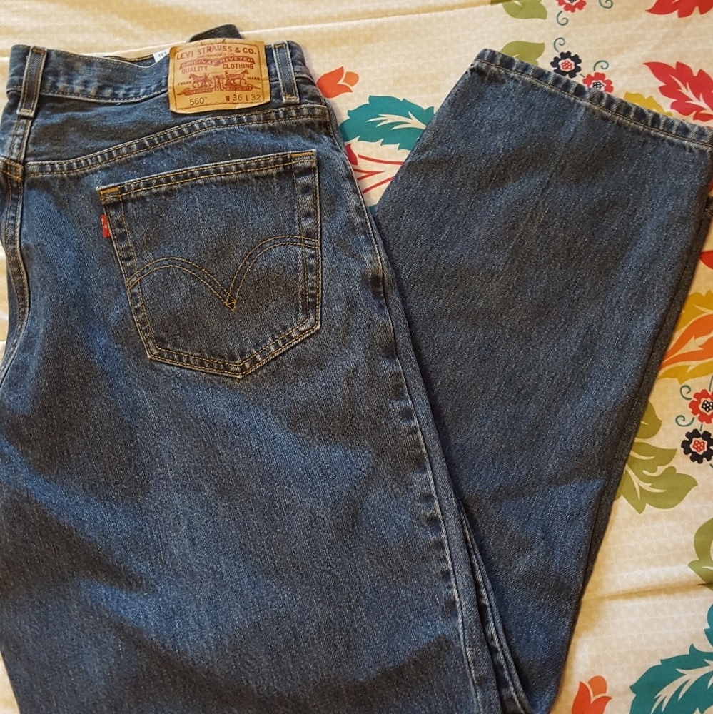 Levis